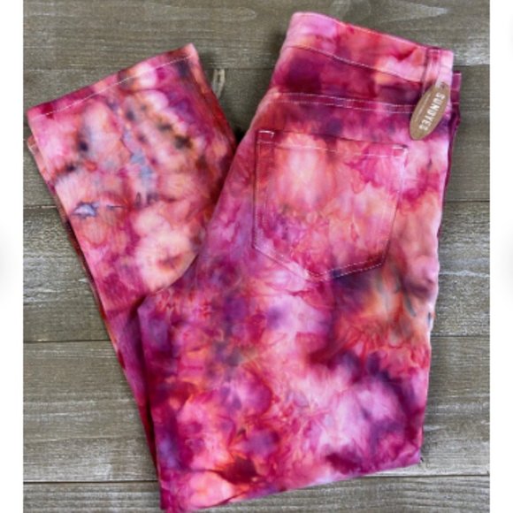 Ladies dyed pink rose tie-dye jeans